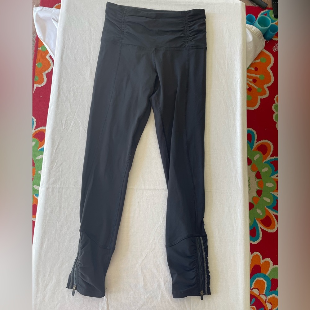 Lulu lemon leggings